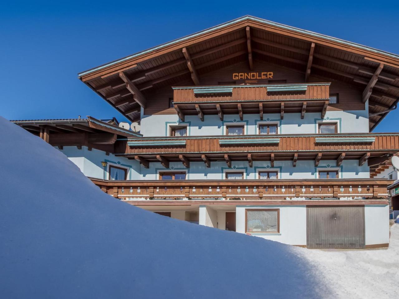 Spacious Apartment With Close To Skiing Points Міттерзілль Екстер'єр фото